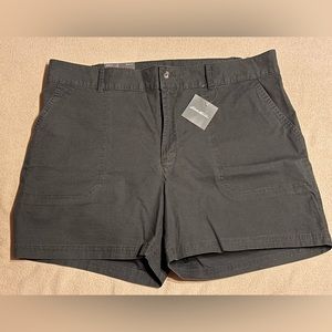 Women’s Eddie Bauer Slightly Curvy Twill Shorts; size 16W; brand new, never worn